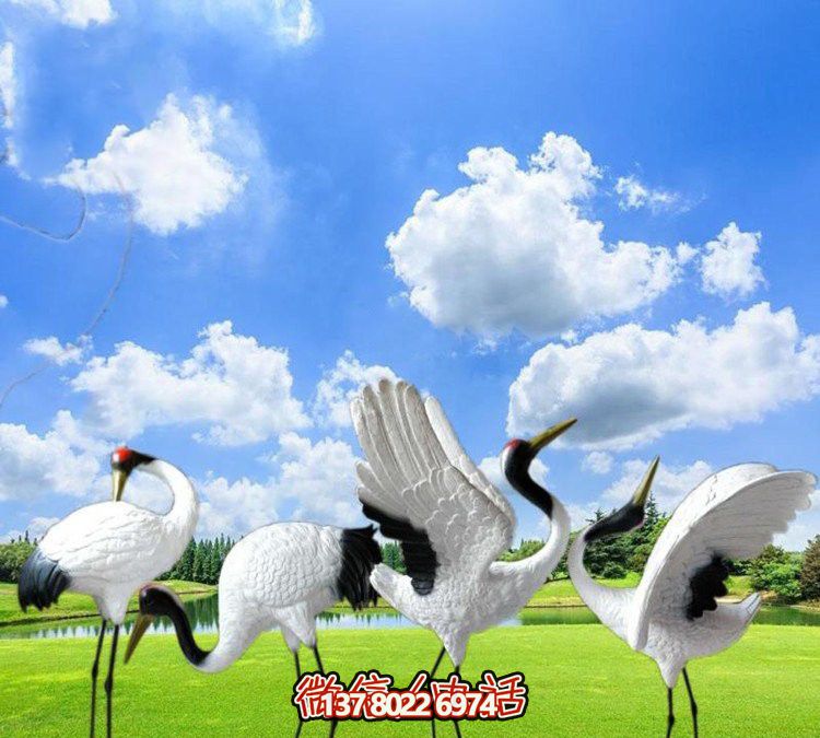 仙鶴彩繪玻璃雕塑，一次欣賞美麗風(fēng)景