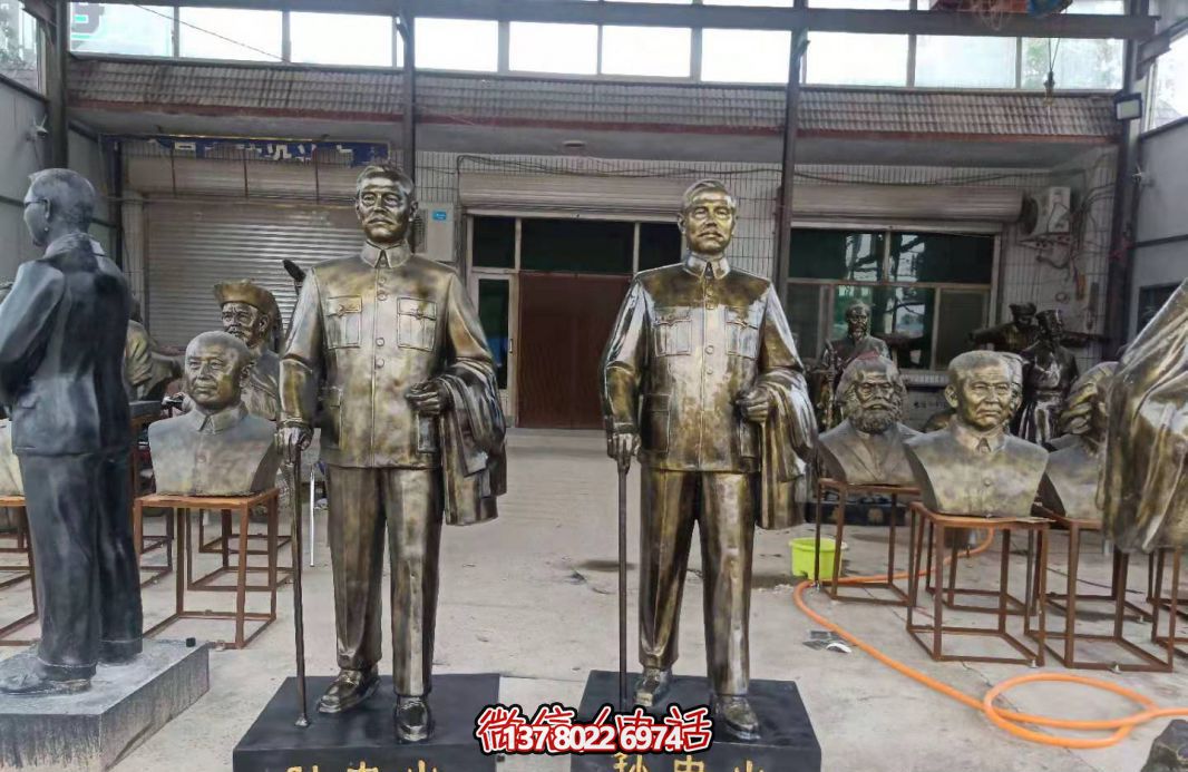 仿銅玻璃鋼孫中山雕塑，點(diǎn)亮校園景區(qū)