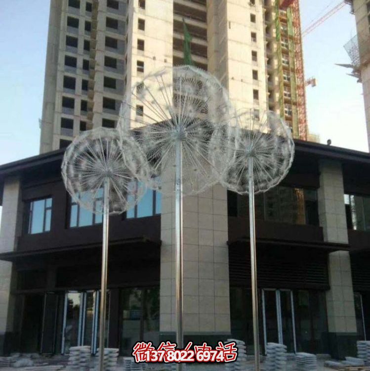 不銹鋼植物景觀雕塑，點(diǎn)綴商業(yè)酒店