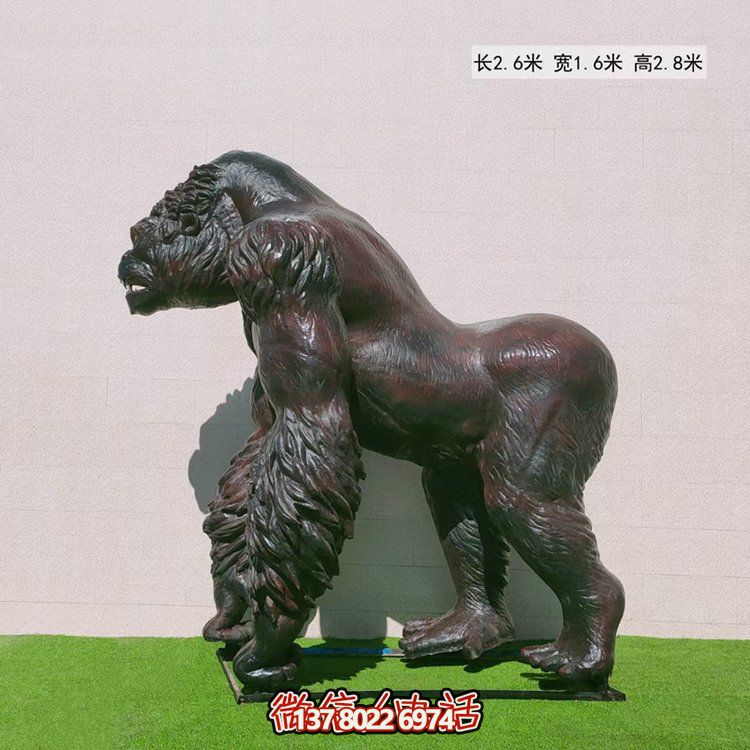 玻璃鋼仿真大猩猩動物雕塑，點綴游樂園游樂擺放